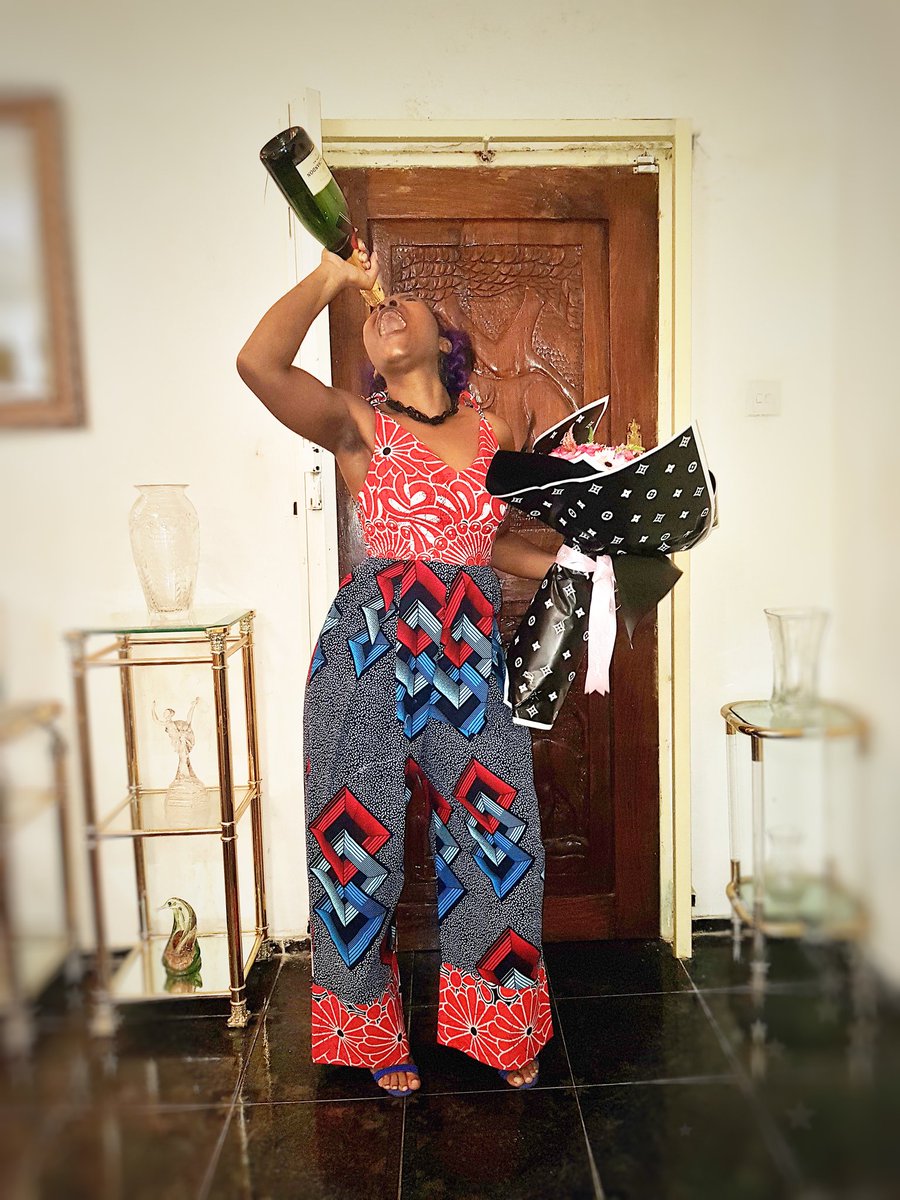 whoops_c's tweet photo. Last year vs Yesterday
Happy birthday to me! Celebrating the 1st anniversary of my 40th was same same even though it was a different vibe. Grateful.
#ngofun #pelliereign https://t.co/4F6icjlCLr