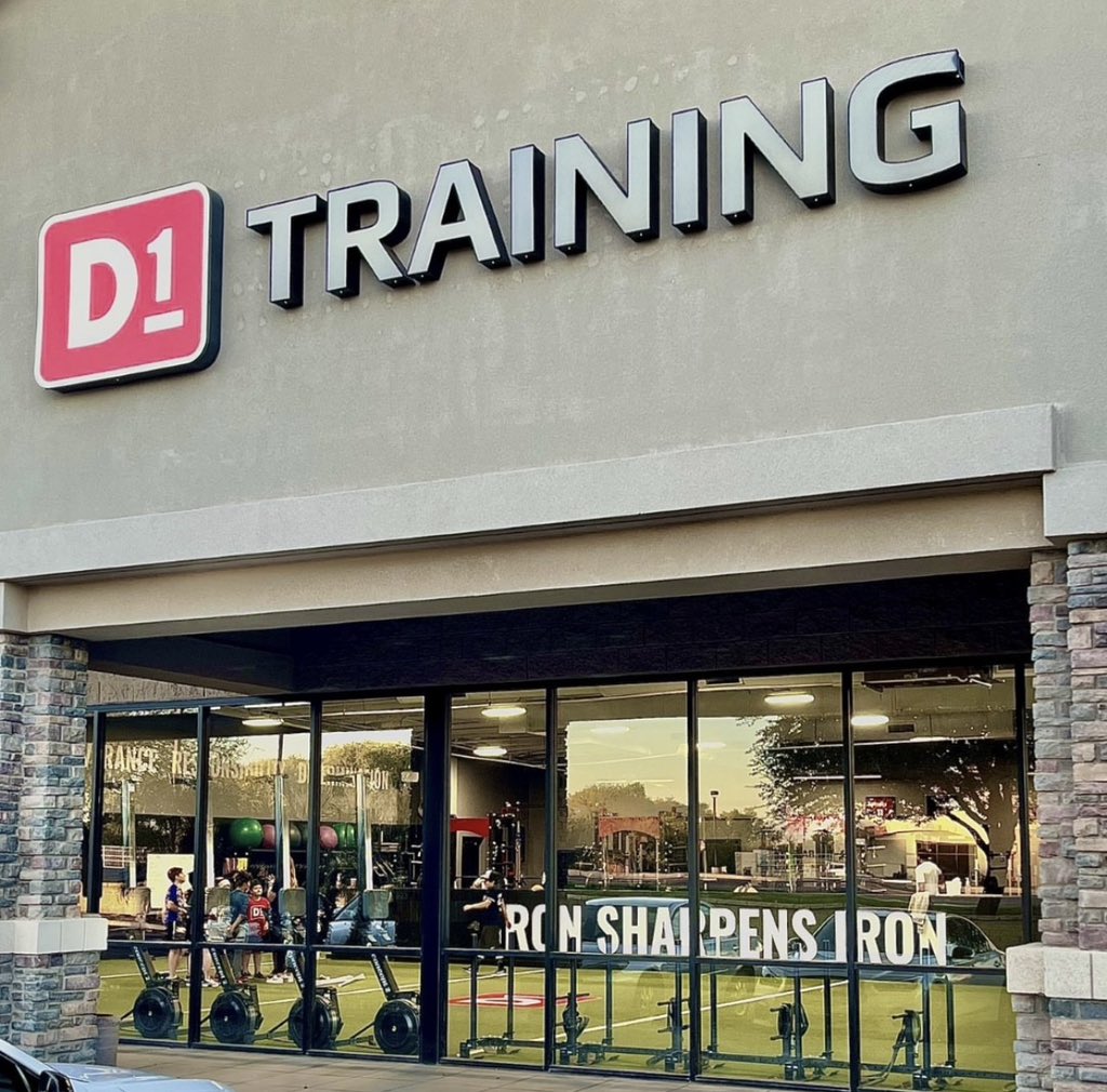 I’m super excited to announce that I’ll be part of the ownership team bringing D1 Sports Training to the Tri-Cities this spring!!! More information coming soon!!