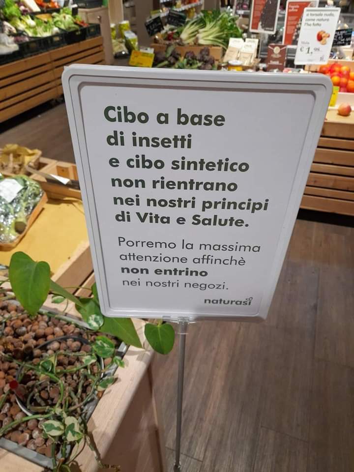 DiegoFusaro's tweet photo. Pieno sostegno a chi difende la nostra identità gastronomica. https://t.co/b2Yqnbo6mS
