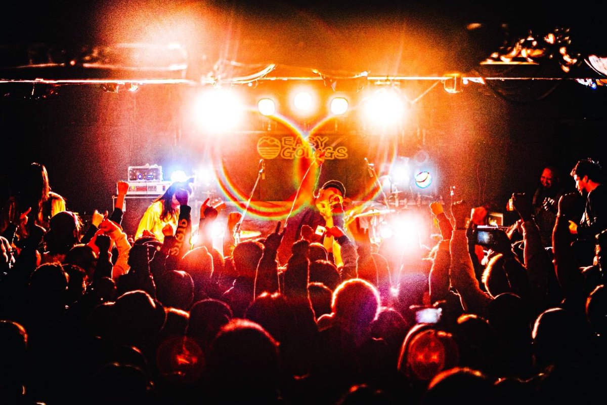 今日朝起きた時もやっぱり清々しかった。身体の痛みで、それでも力んでたんだなと教えられる。

凄い景色だった。

分かる範囲で
東京
千葉
神奈川
埼玉
茨城
栃木
群馬
福島
新潟
長野
福井
山梨
静岡
愛知
大阪
京都

から沢山仲間が駆けつけてくれたんだよ

こんなん自慢したいに決まってる