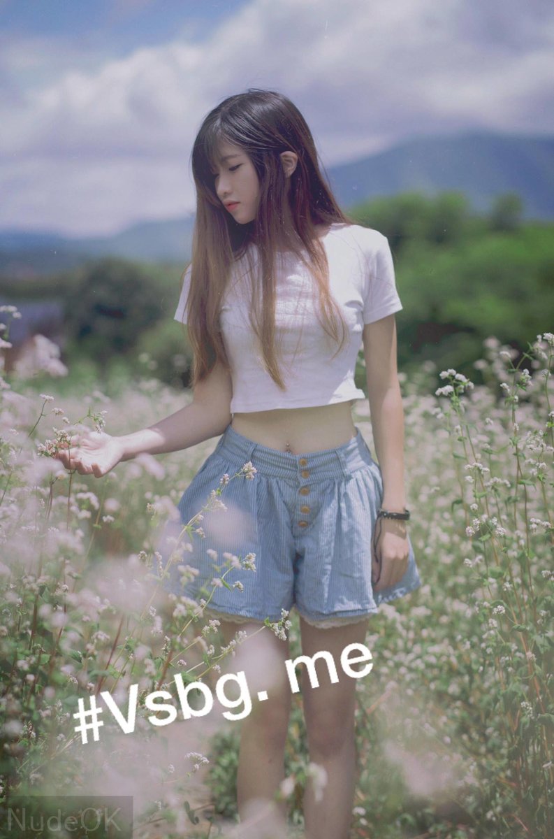 LindelofPamelia's tweet photo. #girl https://t.co/INHMoEzn7s