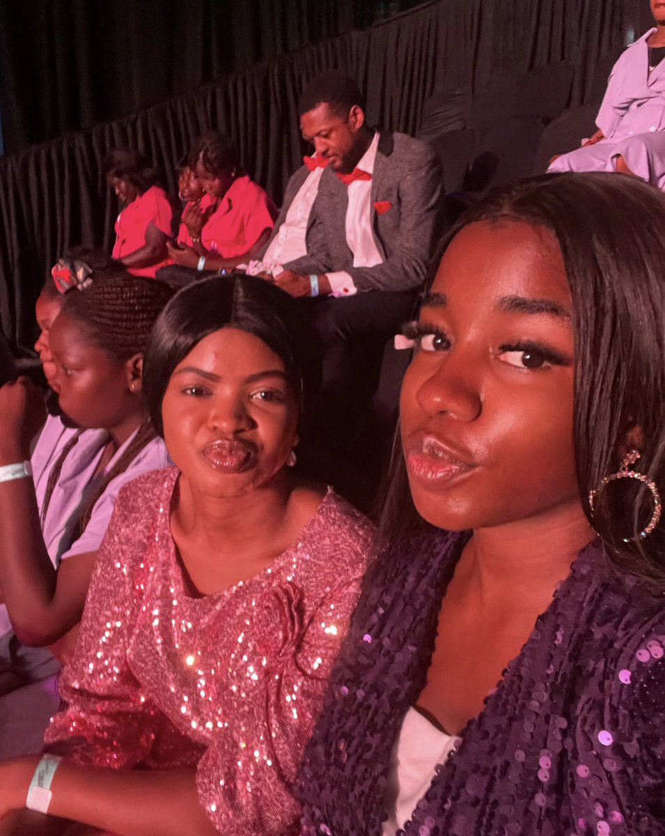 ifemi_eunice's tweet photo. How we rapped up the Praise Service and Communion Service with PCO. 🥳🥳🥳
#Prolific #Possession #MonthOfPossession #TakingPossession https://t.co/UPKJEm3a9L
