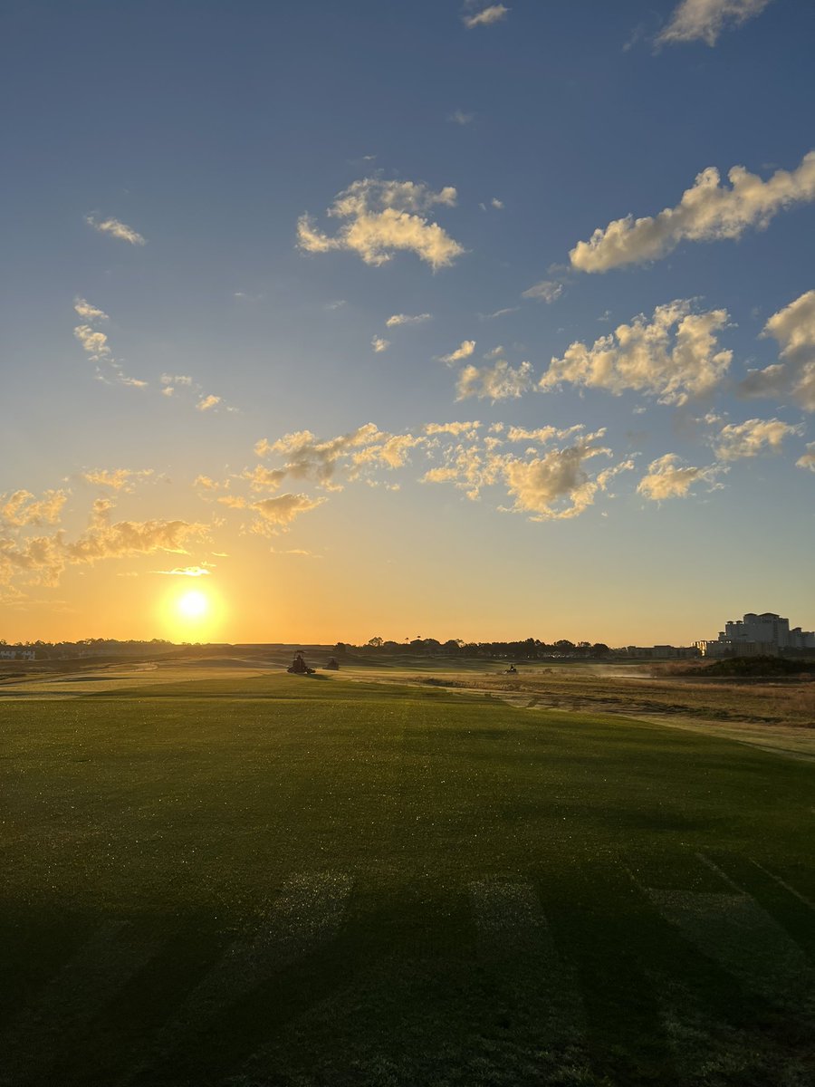 ToroGolf's tweet photo. Beautiful morning for the final round of the @GCSAA golf championships! It was a fun weekend with great playing conditions at @CGateGolf. Thanks again to all who participated! https://t.co/vnjsrI3DvV