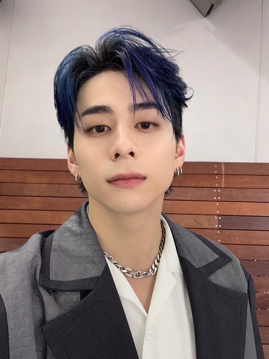 ini_tnr's tweet photo. 😭😭😭😭😭😭🖤 https://t.co/RvsNPtNOqR