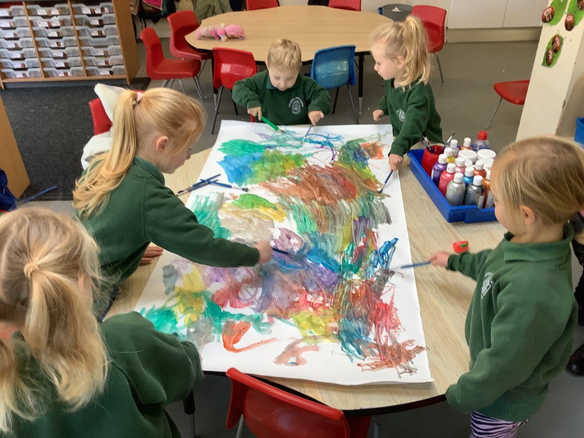 RoyalKentSchool's tweet photo. If you are looking for a preschool place for your child from September, please join us for an Open Morning on 27th February (contact our School Office to book a place).Closing date for a September start is 13th March. Find out more here: https://t.co/l216JC75qn https://t.co/MwRK5O1n5K