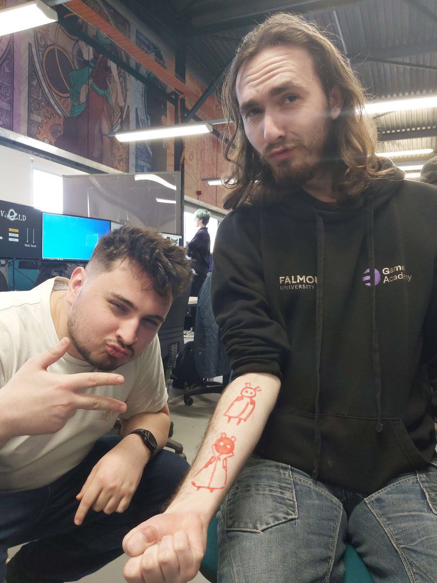 ghostleakgames's tweet image. Cooking* in the stu
* playtesting the newest build