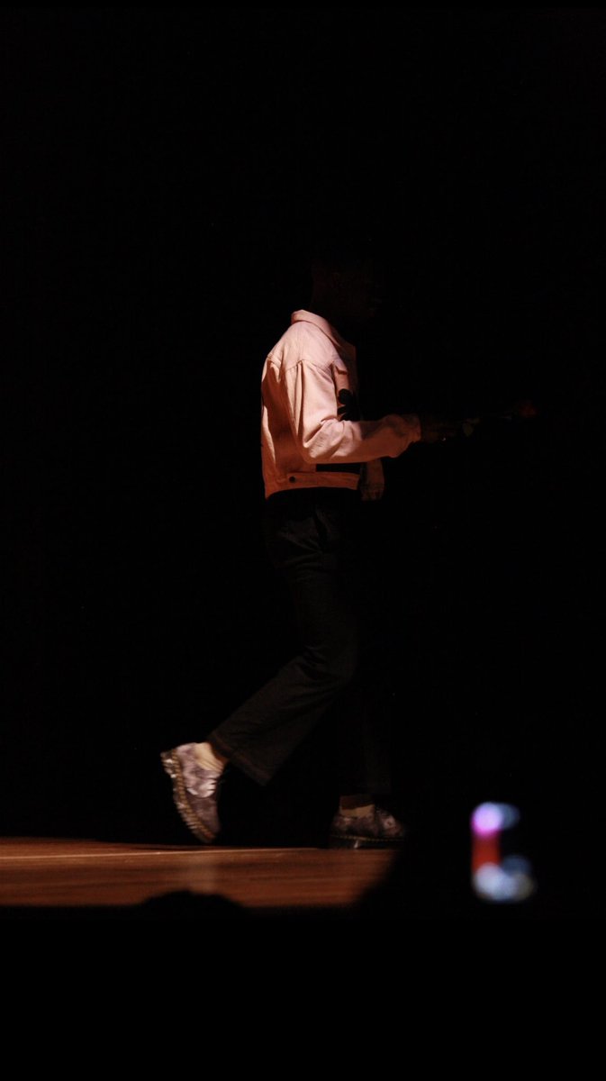 HERMENSVALID's tweet photo. HERMENSVALID @ Boston University 
C/o Hermen Acheampong

#fashion #fashionshow #fashionweek #bostonuniversity #streetwear https://t.co/UZscPGpaSU