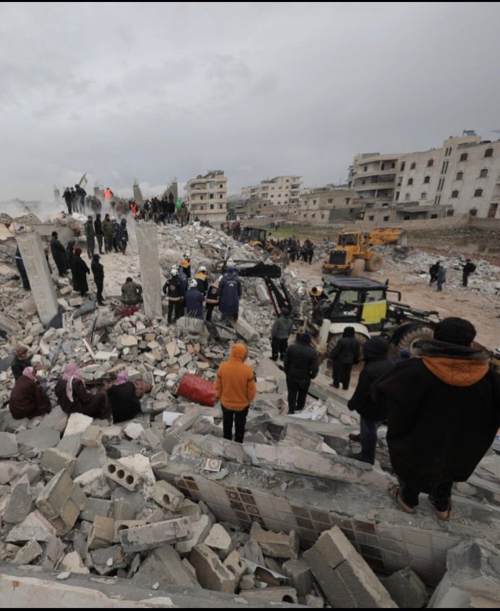 Awaited_Hope's tweet photo. Thoughts and prayers for the people of #Turkey, #Syria, #Lebanon &amp; all those impacted by the powerful #earthquake! 

 Allah (swt) please instill patience &amp; strength into the  bereaved hearts; &amp; allow the rescue effort to successfully uncover those trapped. 

Heart breaking 💔🙏 https://t.co/Qxkrj8yAQv