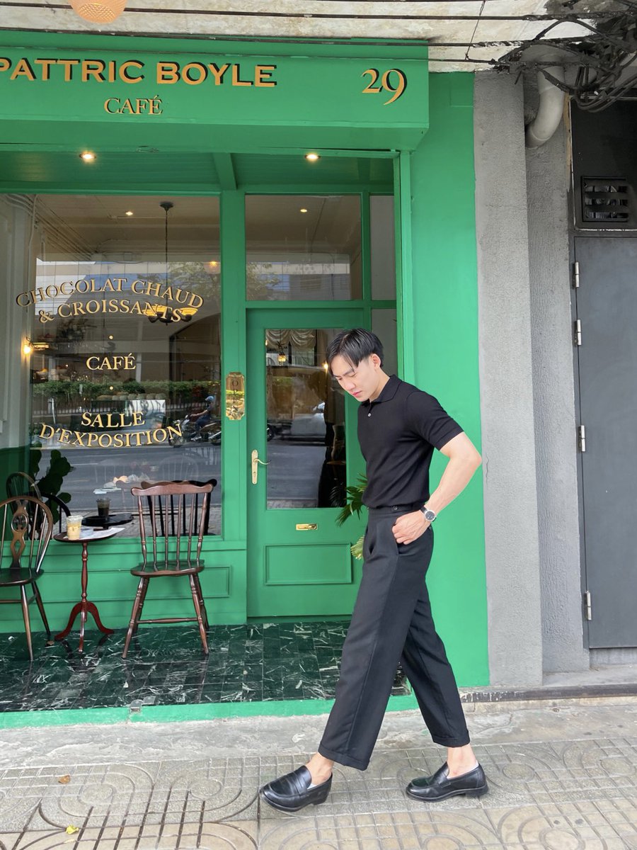 jzong__'s tweet photo. ร้าน Pattric Boyle cafe แถวราชดำเนิน ร้านน่ารัก กาแฟดีครับ. https://t.co/kqKWlHiWAA