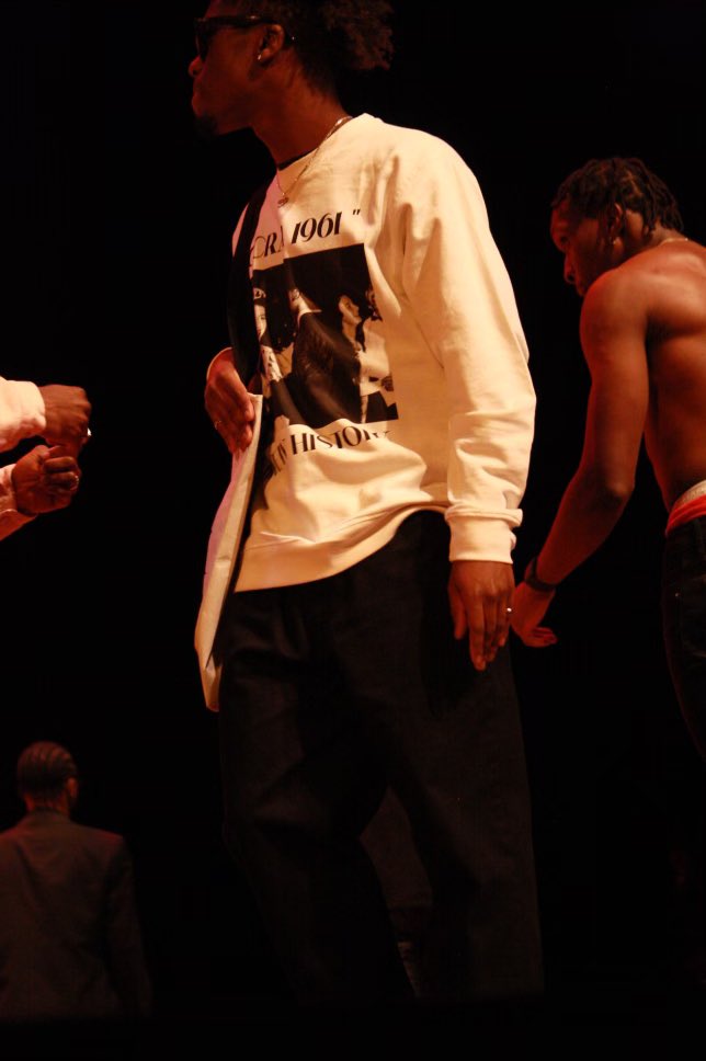 HERMENSVALID's tweet photo. HERMENSVALID @ Boston University 
C/o Hermen Acheampong

#fashion #fashionshow #fashionweek #bostonuniversity #streetwear https://t.co/BQMrjgipsB