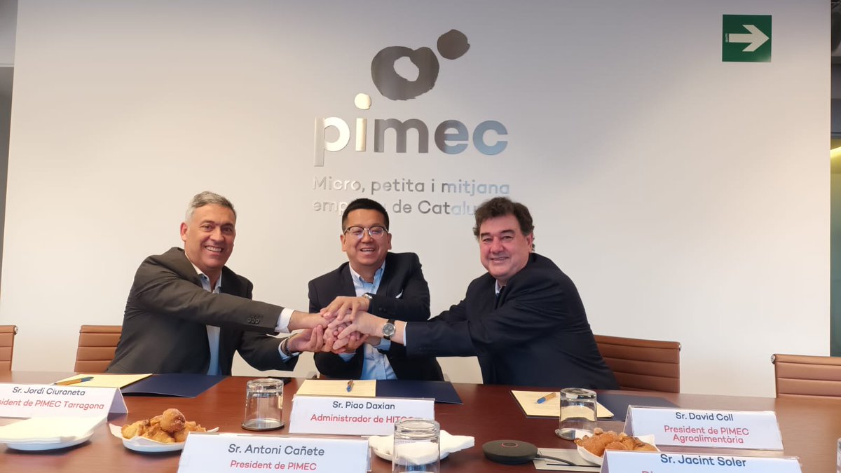 Pimec's tweet photo. 🤝Impulsem la promoció de productes alimentaris catalans a la #Xina, arran de la signatura d'un conveni amb #HITCO, empresa hispano-xinesa líder en l'acollida de turistes xinesos i coreans a Espanya. Després de la #Covid19 es recuperaran els fluxos turístics amb #Àsia.
#PIMEC https://t.co/kwEagVPTkk