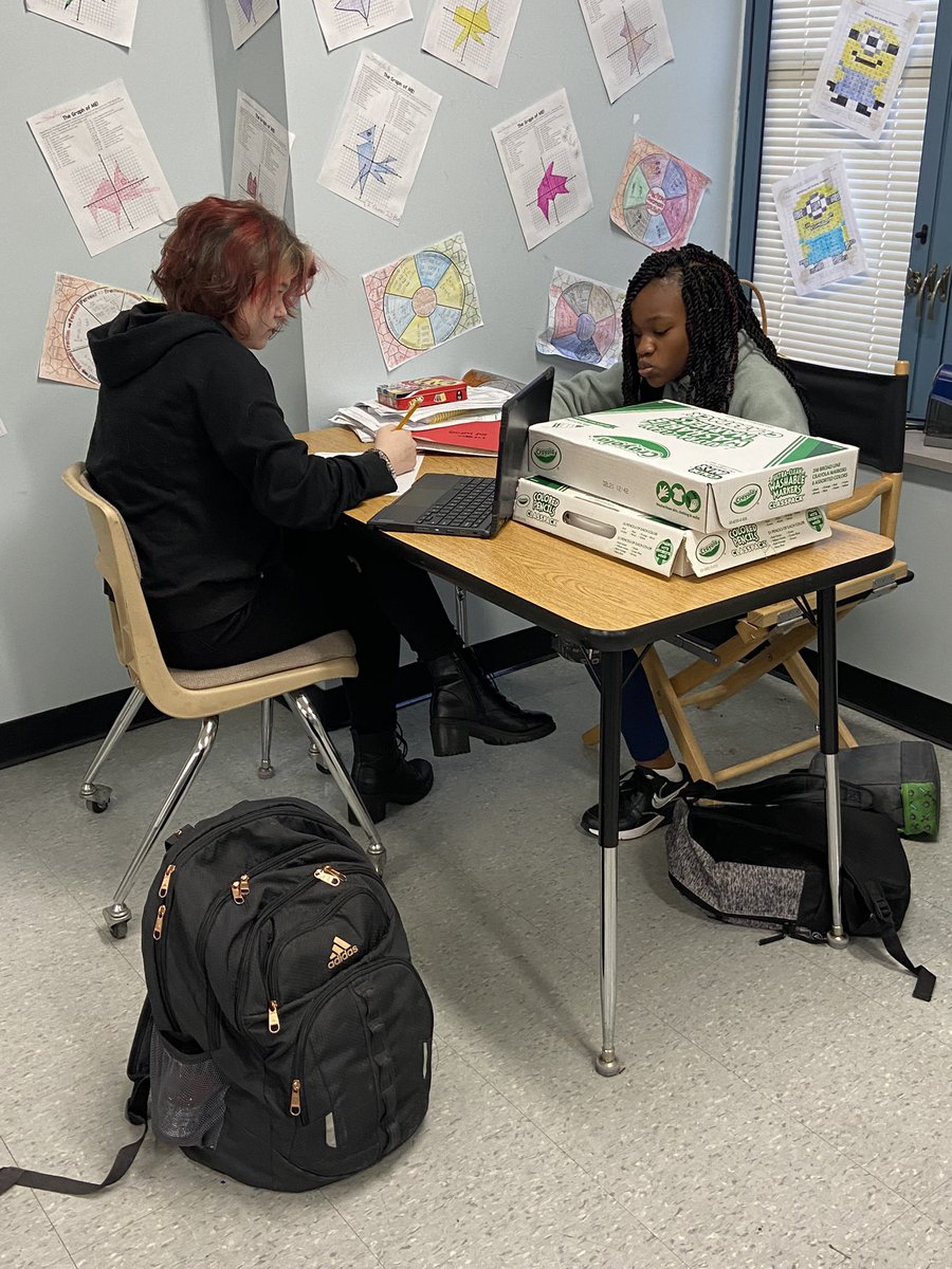 Leslie M. Stover Middle School tweet media