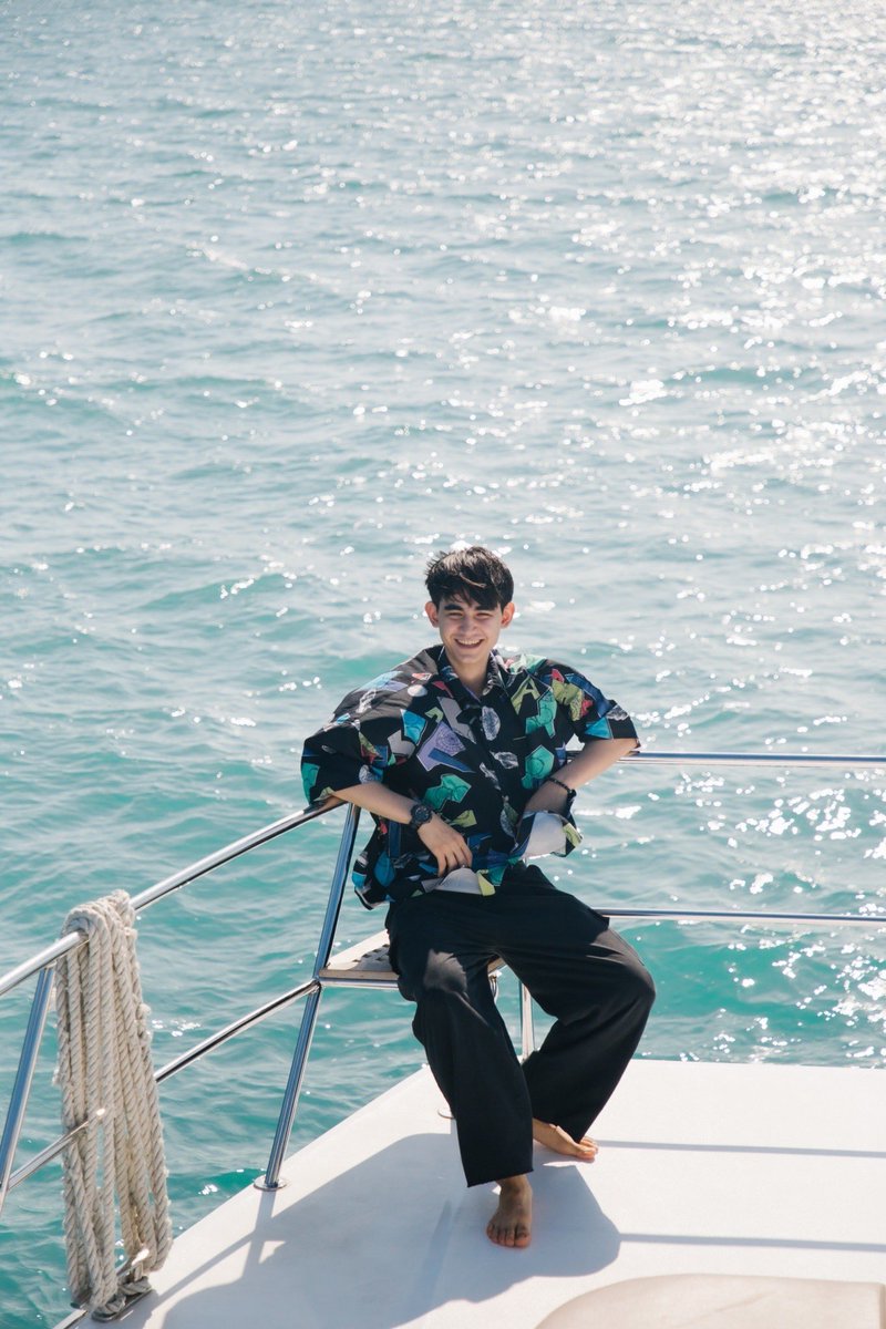 Drake_Laedeke's tweet photo. โอ้ทะเลแสนงาม🛥️ https://t.co/wGIYGj9HcX