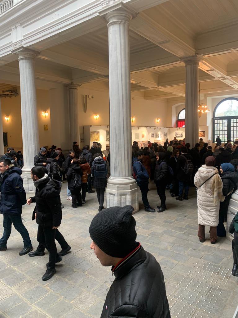 ÖĞRENCİLERİMİZLE GURUR DUYUYORUZ

Milletimizin acısını yüreğinde hissederek okulumuzda #Kızılay tarafından kurulan kan bağış merkezine akın eden kıymetli öğrencilerimiz.. Allah cümlenizi her türlü musibetten korusun. Hepinizle gurur duyuyoruz... <a href="/istanbuledutr/">İÜ</a> <a href="/istanbulOK/">İÜ Öğrenci Konseyi</a>