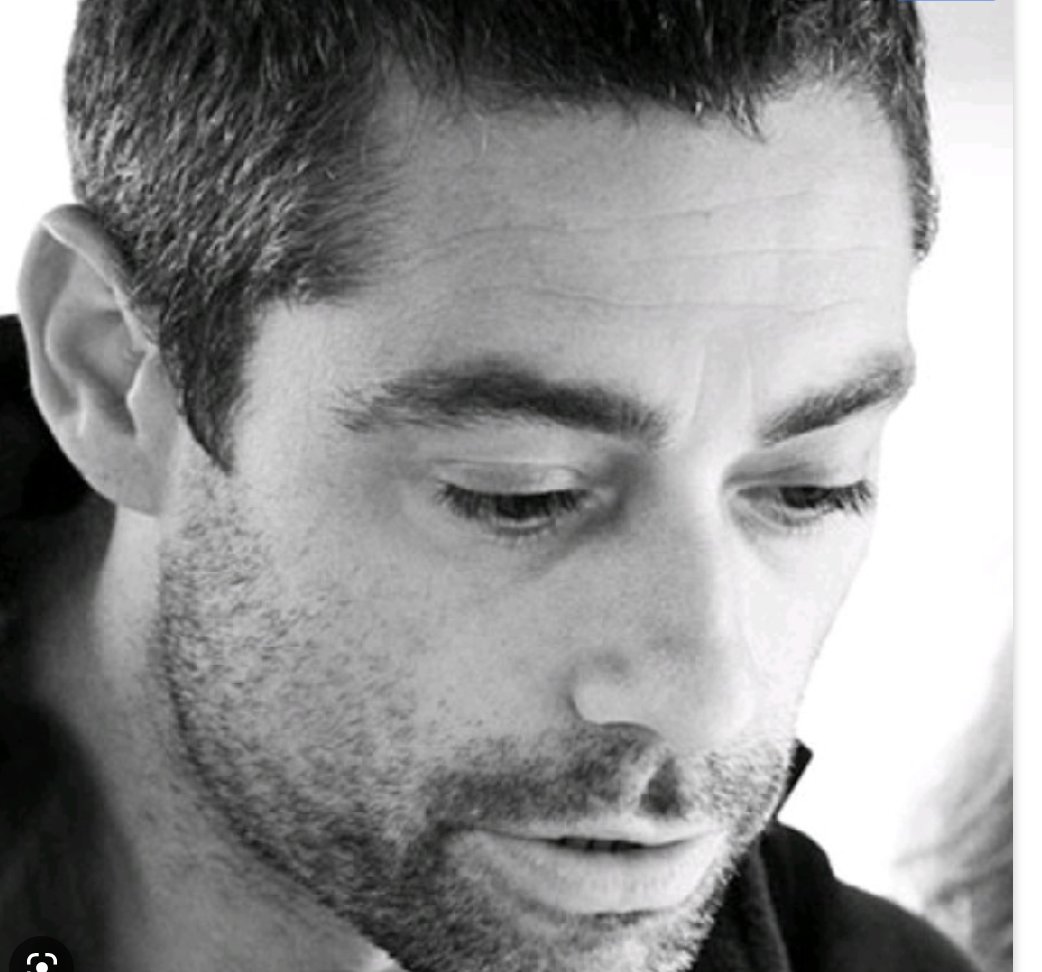 We have award winning Director Simon Powell teaching an adult acting workshop on Saturday 11th Feb.Simon is a multi-award-winning international writer/director, he is currently producing a feature film and will be working with the script. costs £35
screenplayacting.com/workshops/