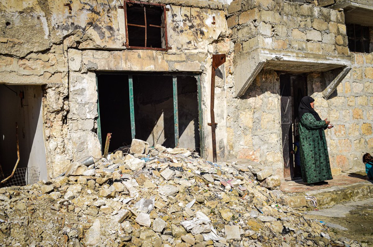 𝗔𝗞𝗨𝗧: 𝗞𝗿𝗮𝗳𝘁𝗶𝗴𝘁 𝗷𝗼𝗿𝗱𝘀𝗸æ𝗹𝘃 𝗵𝗮𝗿 𝗿𝗮𝗺𝘁 𝗧𝘆𝗿𝗸𝗶𝗲𝘁 𝗼𝗴 𝗦𝘆𝗿𝗶𝗲𝗻
Mission Øst er til stede i de jordskælvsramte områder i Syrien og arbejder på højtryk for at få overblik over situationen og hvordan vi bedst hjælper.
Læs mere: missioneast.org/libanon-og-syr…