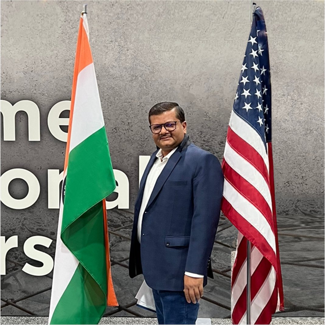 JoganiRt's tweet image. US-India Business Partnership Maheshkumar Jogani at an event organized by US Commercial Service
#maheshkumar #maheshkumarjogani #jogani #joganireinforcement