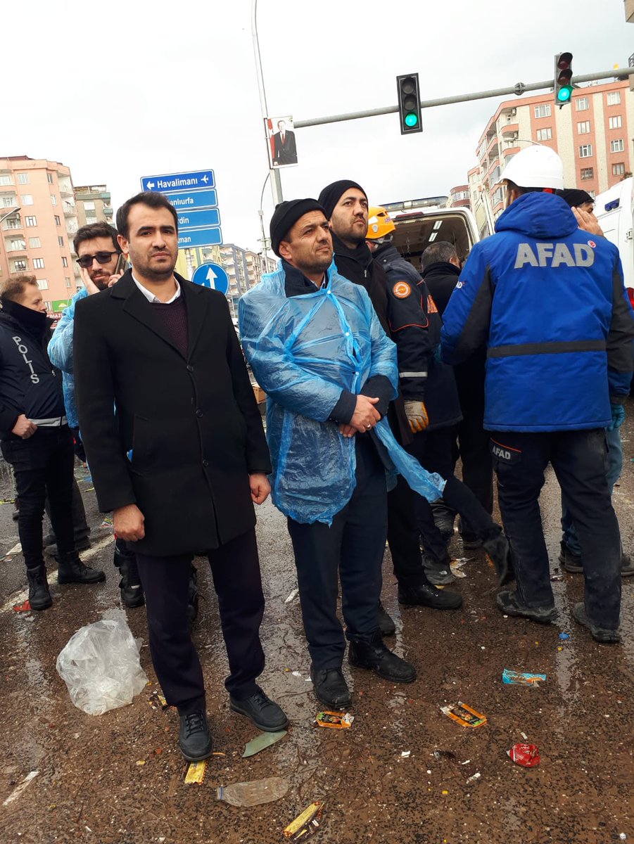 📌Genel Başkan Yardımcımız Müşerref Halak deprem bölgesinde..
📌Genel Başkan Yardımcımız Müşerref Halak, Diyarbakır Şube Başkanımız Ali Gündüz ve Yönetim Kurulu Üyeleri, Diyarbakır'da depremden etkilenen vatandaşlarımıza destek olmak amacıyla afet bölgesindeler. 
#bagimsizdiyanet