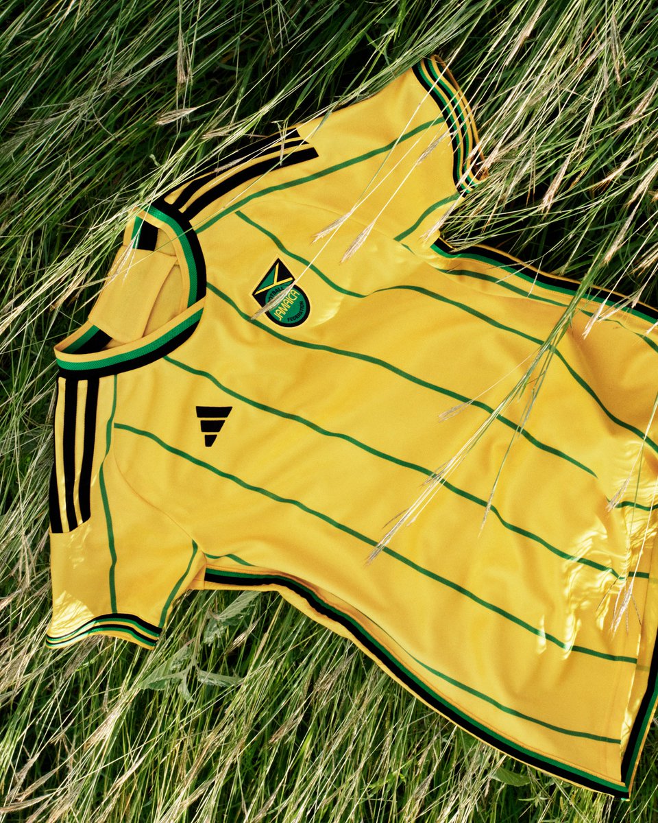 brfootball's tweet photo. Jamaica drop their new home and away kits 🇯🇲 https://t.co/gIPDhcqvrX
