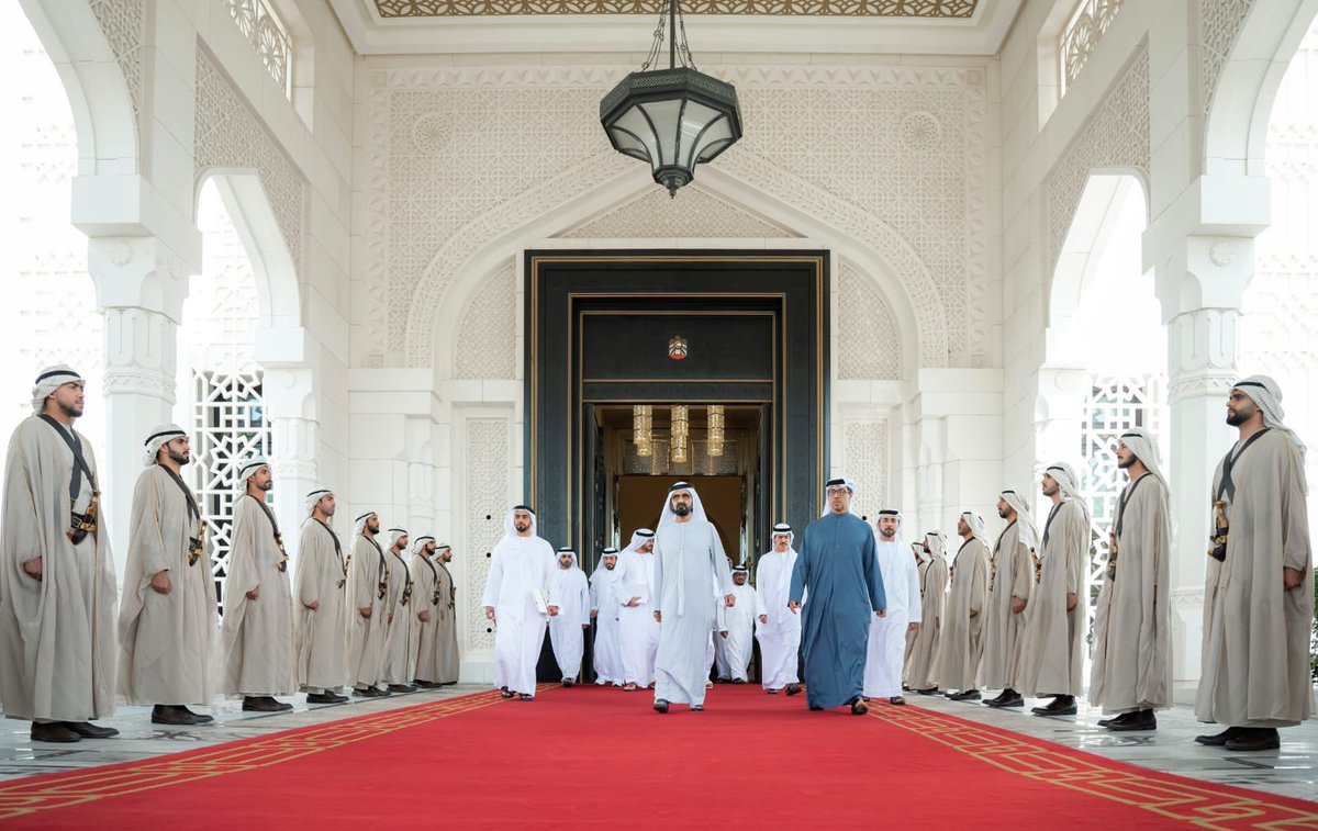HHShkMohd's tweet photo. واعتمدنا تكليف الجهات المختصة رفع دراسة عاجلة لمجلس الوزراء حول الطريقة المثلى للاستفادة الحكومية من تقنيات الذكاء الاصطناعي الجديدة مثل ChatGPT .. وتأثيراته المستقبلية على القطاعات التعليمية والصحية والإعلامية وغيرها .. وكيفية التعامل الحكومي الإيجابي والآمن مع هذه التقنيات https://t.co/nVfC2p6noP