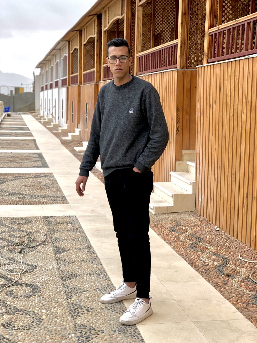 seifeddine200's tweet photo. No caption needed 🖤🖤 https://t.co/4XSiwW2nD3