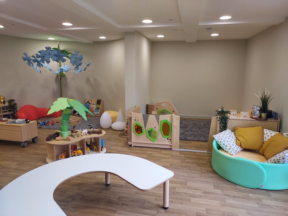 CCNurseriesUK's tweet photo. #jobopportunity #careers #job We're on the lookout for a new #NurseryManager in #Wendover #Aylesbury #Bucks! >> https://t.co/9h7qIVFEMr
#leightonbuzzard #stokemandeville #earlyyearscareers #jobsinchildcare #childcarejobs #recruiting HP22 https://t.co/bIcM4rGS6T