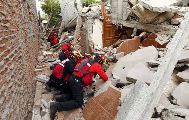 AwakeningRec's tweet photo. Our thoughts &amp; prayers are with our brothers and sisters affected by the devastating #earthquake that hit parts of #Turkey &amp;  #Syria today. Please try to donate and help in any way you can and make du’a for them.
#PrayForTurkey https://t.co/hK2v309FXb