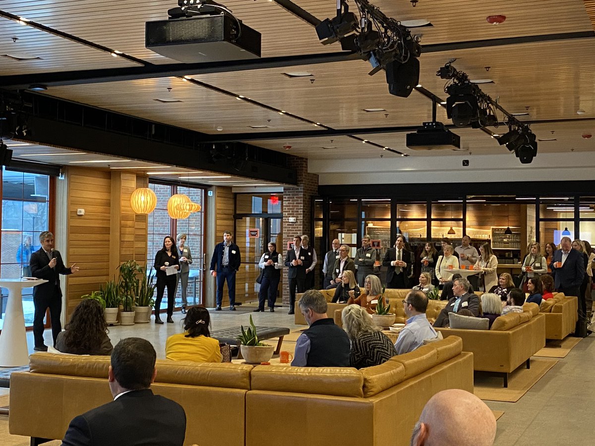 Lake Champlain Chamber tweet media