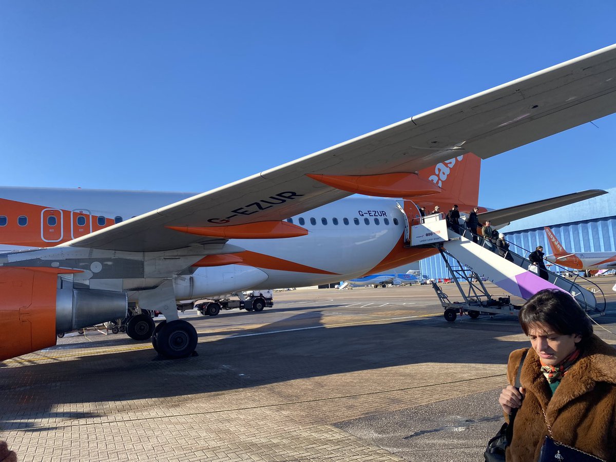 spotflying's tweet photo. I can’t say enough how impressed I was with the @easyJet experience from start to finish and great crew yet again. #avgeeks #easyjet. Finally arrived back at @LDNLutonAirport #TakeAnElphie #LLAphant https://t.co/WUhcDkQdyS