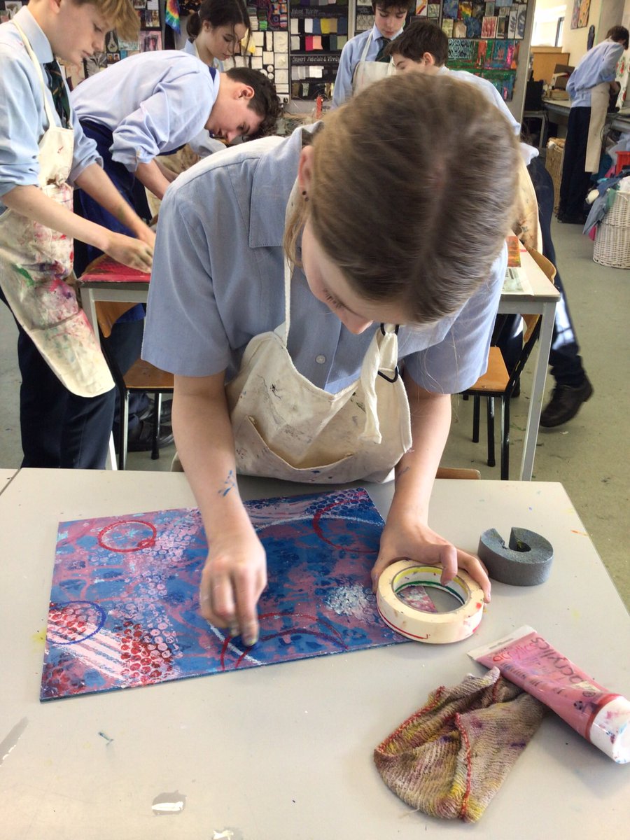 EmbleyArt tweet media