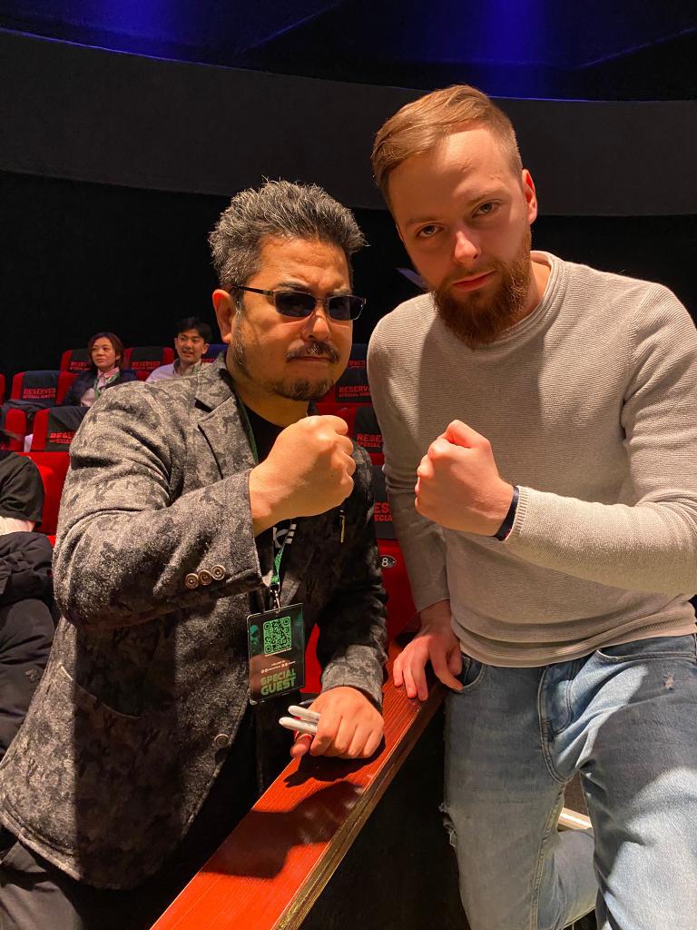 FasAnX1's tweet image. So after coming back from the #TWTFinals:
Probably the best event/experience I&apos;ve ever had. I&apos;ve met many ppl I know from online, even if only for a short time, and everyone of you were super friendly and chill. Just another proof how much passion and love is in the community🙏❤️