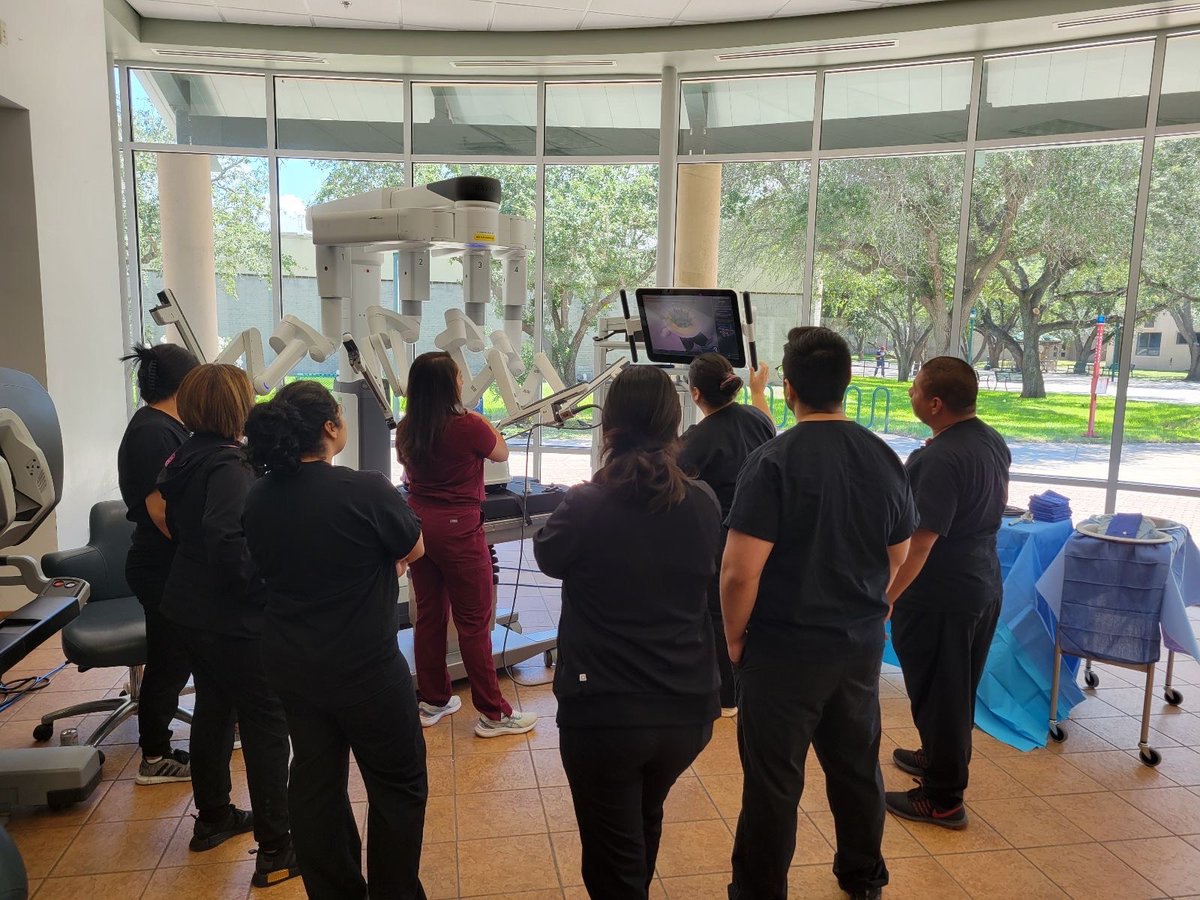 TSTCHarlingen's tweet photo. TSTC's Surgical Technology program will host an engaging hands-on training with robotic-assisted surgical equipment. TSTC students and employees are invited to attend.

Learning Resource Center
Monday, Feb. 6
9:30 a.m. to 4:30 p.m. https://t.co/xi9Vp2lB9f