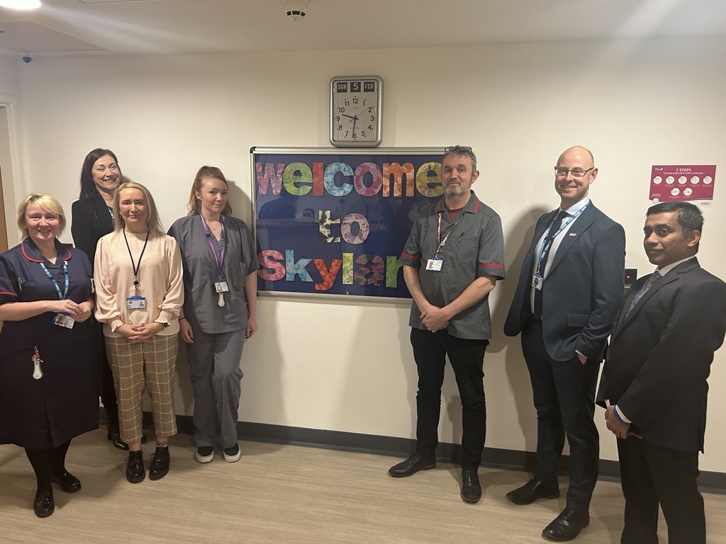 Lancashire & South Cumbria NHS Foundation Trust (@wearelscft) on Twitter photo Earlier today, <a href="/ChrisOliverNHS/">Chris Oliver</a> officially opened the doors to our new refurbished ward for older adult female patients at Royal Preston Hospital, Skylark.
The 11 bedded ward will accommodate females ages 65 and over, offering treatment whilst being closer to home.
๐ ๐ Earlier today, <a href="/ChrisOliverNHS/">Chris Oliver</a> officially opened the doors to our new refurbished ward for older adult female patients at Royal Preston Hospital, Skylark.
The 11 bedded ward will accommodate females ages 65 and over, offering treatment whilst being closer to home.
๐ ๐