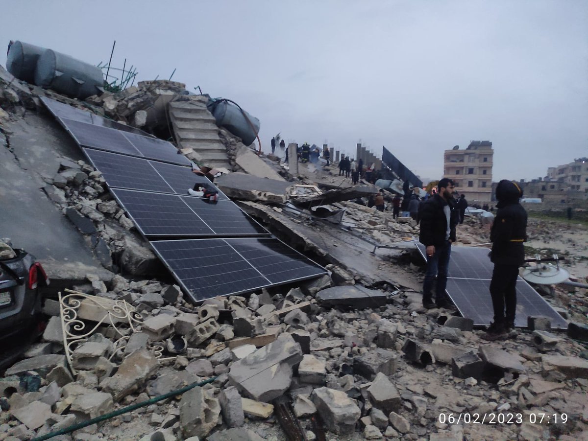 NRC_Norway's tweet photo. These photos from northern #Syria show the devastating impact of the earthquake this morning. We appeal to the international community for the immediate mobilisation of financial resources to support collective relief efforts in Syria and Türkiye. https://t.co/0Nsq6V6YBq