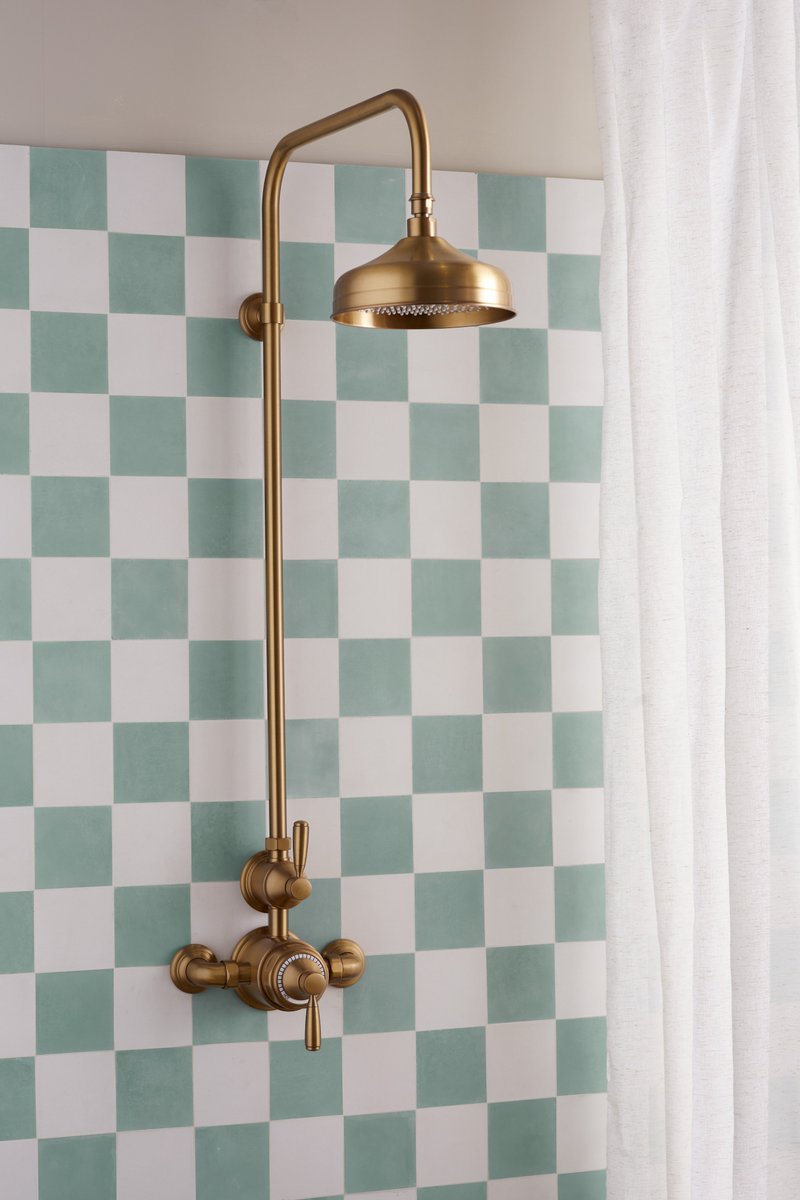 Check mate! If you are looking for a joyful way to add a little pattern but retain some simplicity, this one is for you. 

Discover our NEW Chequerboard tiles: bertandmay.com/collections/ch…