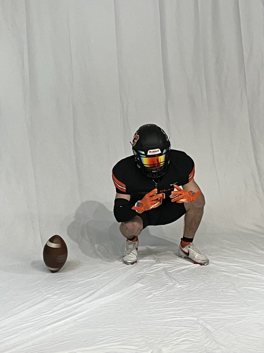 JackRyan241's tweet photo. Thank you @LCPiosFB for having me up for an official visit, it was an amazing experience. Another thank you to coach bushman and his staff and to all the players. https://t.co/OWdpo9QFOe