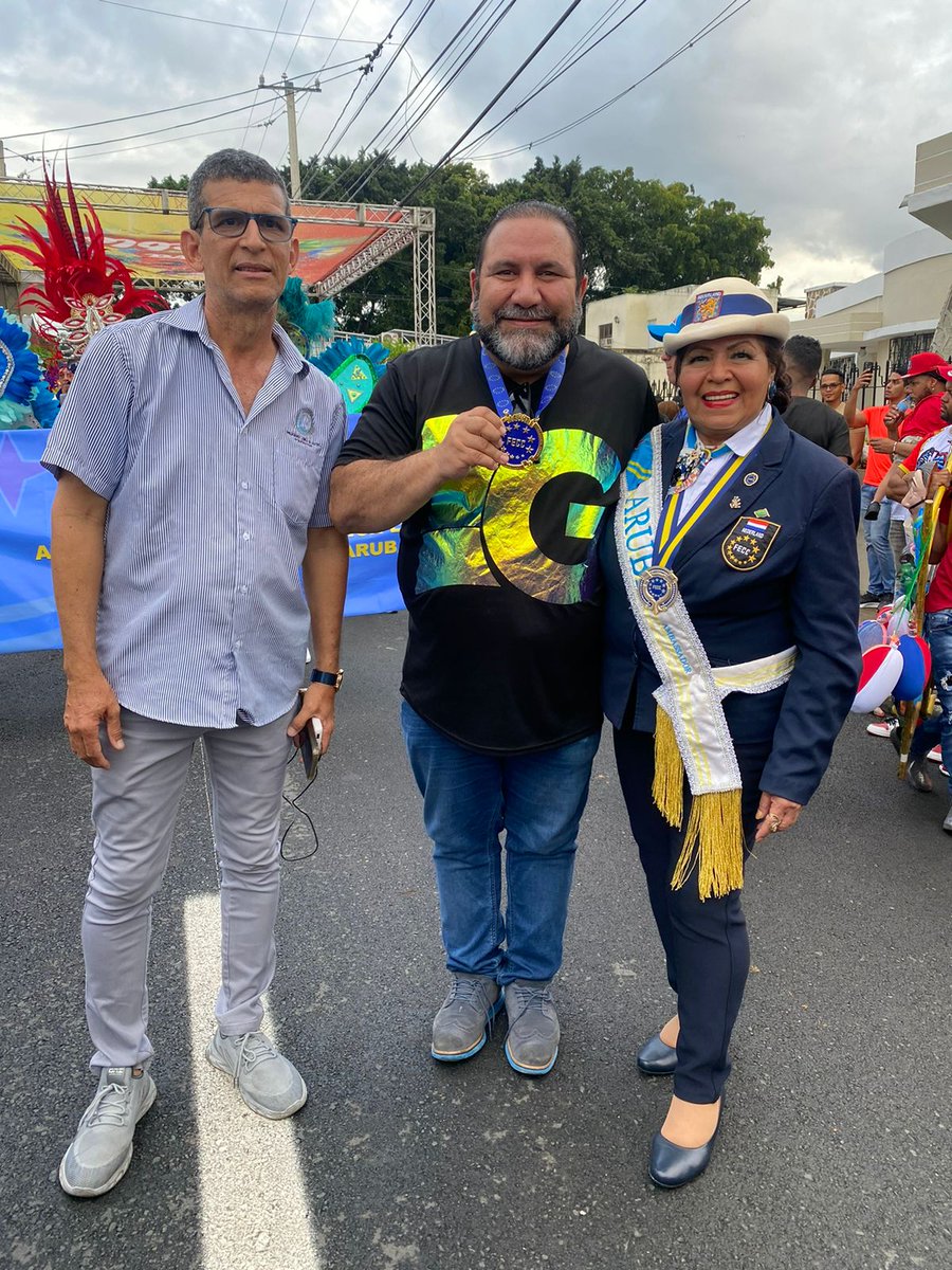 #CarnavalVegano2023
 En #LaCuevaDelPueblo :

●Fuimos Reconocidos por  Nuestro gran maestro del Carnaval Dominicano Arq. Orlando Lora  and The Federation European Carneval Cities Nederland, por nuestros aportes al Carnaval Vegano . 

#RogelioGenao 
#ElSenadorQueTodosQueremos