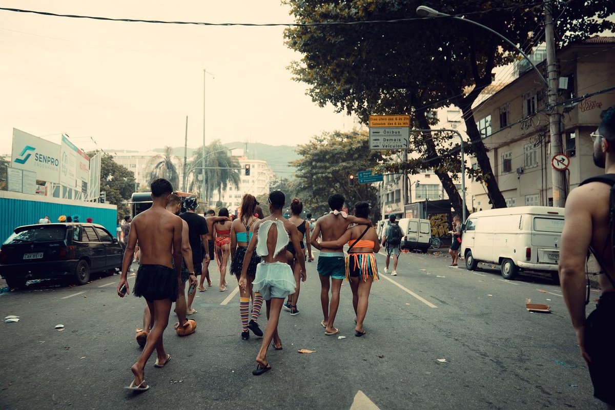 monaris's tweet photo. A day in Rio. https://t.co/PB2KwAfNFe