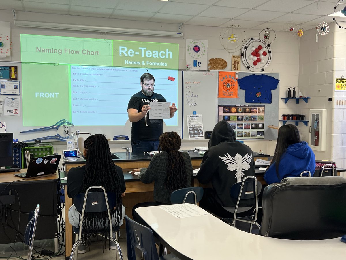 THS_Academics's tweet photo. Mr. Stratmann was Caught In the Wild using ADDRESSING GAPS IN STUDENT UNDERSTANDING through an in-the-moment RETEACH! https://t.co/mLjNhEkFuR