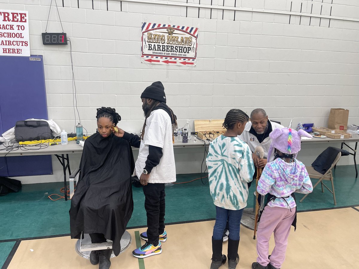 Landmark Safety Squad tweet media