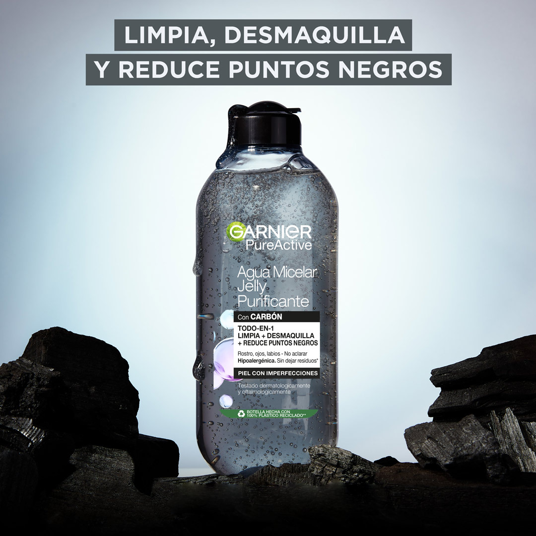 Garnier_es's tweet photo. #EsUnaPasada nuestra NUEVA Agua Micelar Jelly Purificanteque limpia, desmaquilla y reduce puntos negros ✨ ¿Sabías que su textura es en gel? 😍
Además, la botella está hecha con plástico 100% reciclado 🥰
🖤 #PureActive #GoGreenConGarnier #AprobadoPorLeapingBunny https://t.co/eSkbFT8TuG