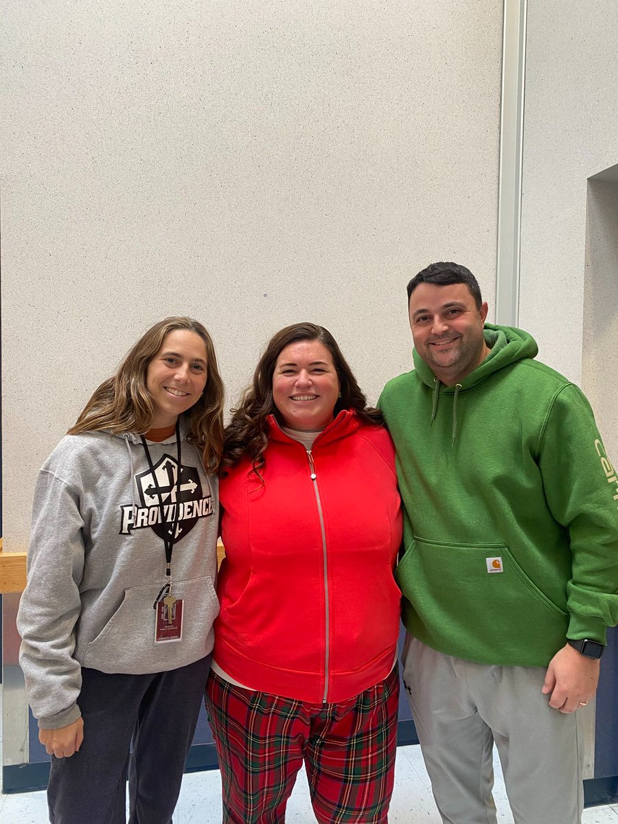 DedhamMSLibrary's tweet image. Happy School Counselor Week to these incredible people. DMS is better and healthier because of you! @DMSGuidance @DedhamMS