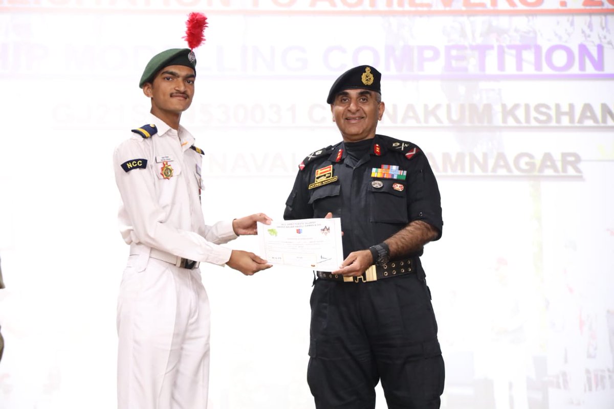 NCC_Dte_Gujarat's tweet photo. Maj Gen Arvind Kapoor, ADG @NCC_Dte_Gujarat awarded achievers of Guj Dte at a felicitation ceremony at Ahmedabad. The event highlighted achievements of cadets &amp; staff and culminated with a wonderful Gp song &amp; Ballet performance.
@GovernorofGuj
@CMOGuj
@HQ_DG_NCC
@DefencePRO_Guj https://t.co/LhoccFdg3h