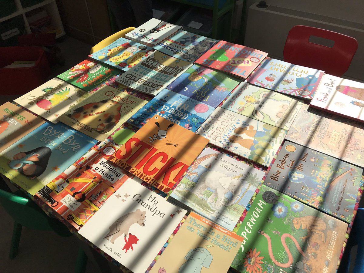 LuckLanepri's tweet photo. It’s @Lindley_Books day today! One of our favourite days of the month. Our friend, Nicola is ready and waiting to hand a shiny new book to our book subscription children!
#readingforpleasure
#booksubscription https://t.co/YSAGhGWp2c