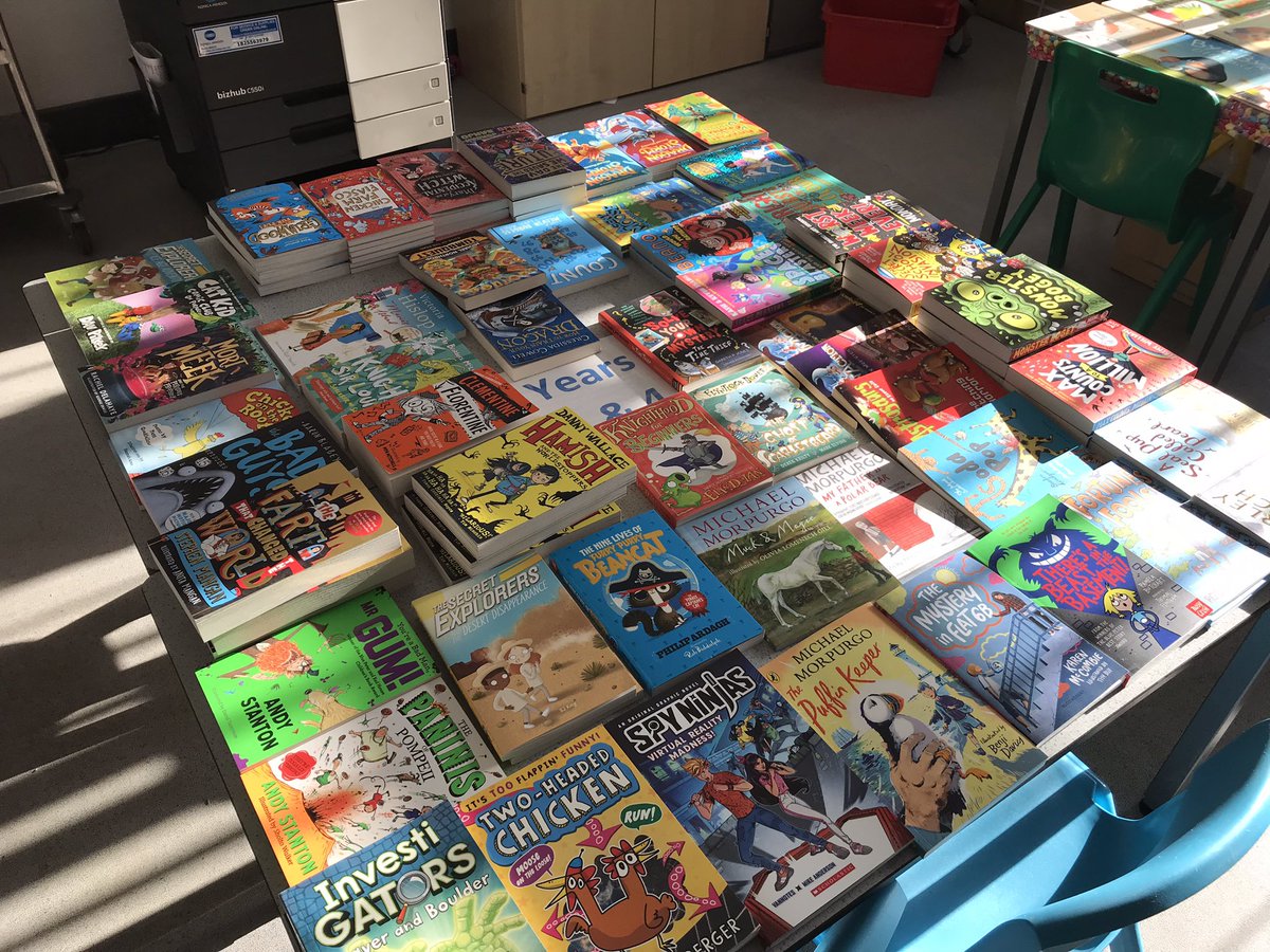 LuckLanepri's tweet photo. It’s @Lindley_Books day today! One of our favourite days of the month. Our friend, Nicola is ready and waiting to hand a shiny new book to our book subscription children!
#readingforpleasure
#booksubscription https://t.co/YSAGhGWp2c