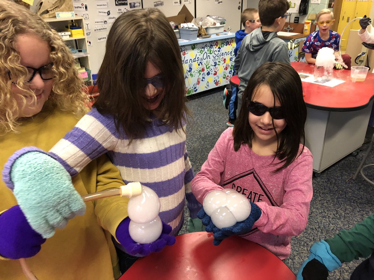 CurreyScience's tweet photo. Science Club excitement… https://t.co/wGhySscIZp