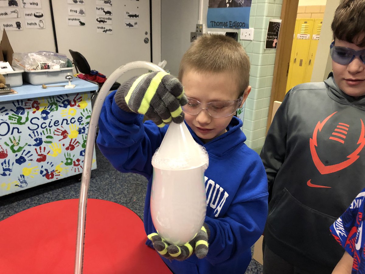 CurreyScience's tweet photo. Science Club excitement… https://t.co/wGhySscIZp