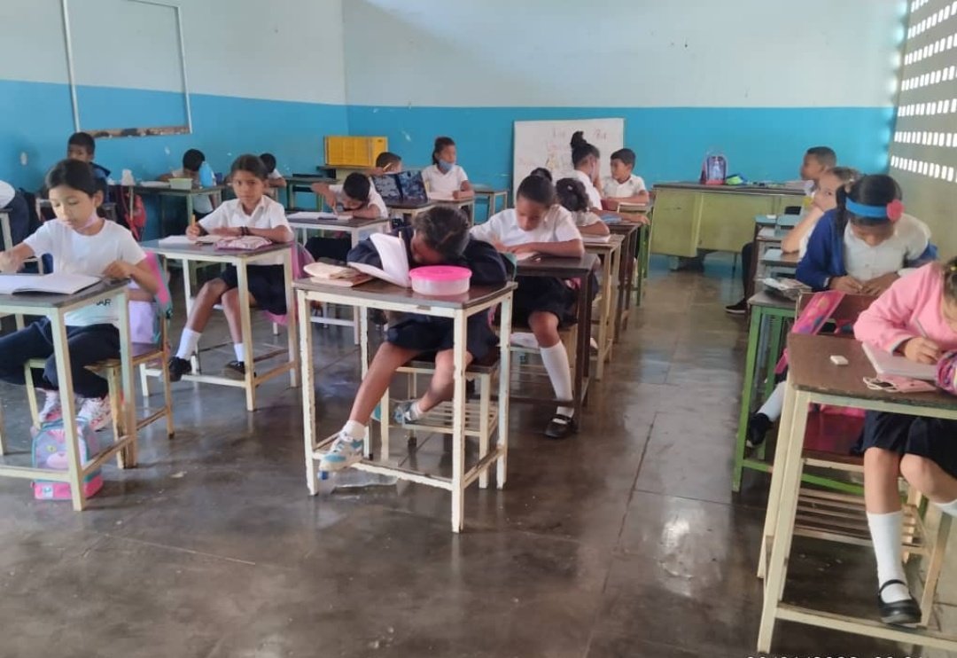 REDINTSS's tweet photo. @REDINTSS #06Feb La educación es el potente instrumento para transformar la sociedad y fortalecer las habilidades en nuestras niñas, niños y jóvenes los cuales son atendidos desde las instituciones educativas de nuestro Glorioso Municipio San Sebastián de los Reyes.
@ZE_Aragua https://t.co/t30QFdf8N6