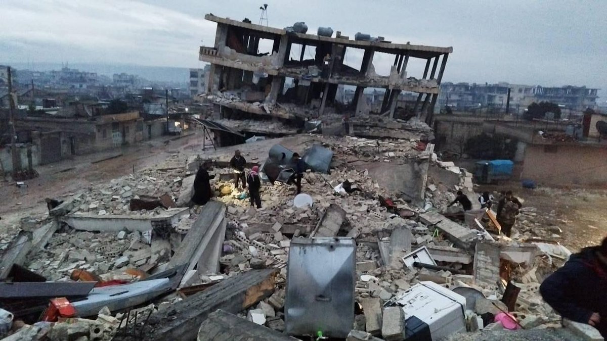 WorldVision's tweet photo. Families in #Syria who were barely managing the merciless #winter, woke to a devastating #earthquake, leaving at least 1,000 dead and many others trapped under the rubble.

Our @WorldVisionSR team is mobilizing to support children &amp; their families.

https://t.co/GIfcydm8L1 https://t.co/sJ0iDZTF07