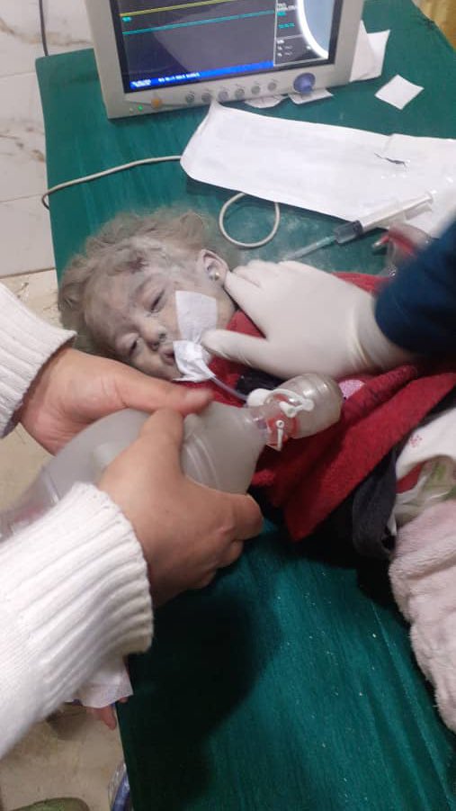janilkiz's tweet photo. Ne dema axavtinê ye, dem dema alîkariyê ye, bi hev re, ji bo em saxên xwe bibînin, miriyê xwe veşerin û bîrindarên xwe derman bikin. Di vê karasetê de em yek bin, bi xîret û îman. https://t.co/yg3WgrzmF0